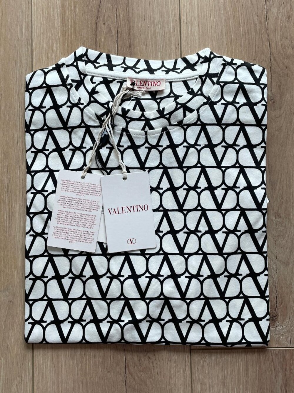 Valentino Men's Short Sleeve Cotton T'shirt New Brand XLarge